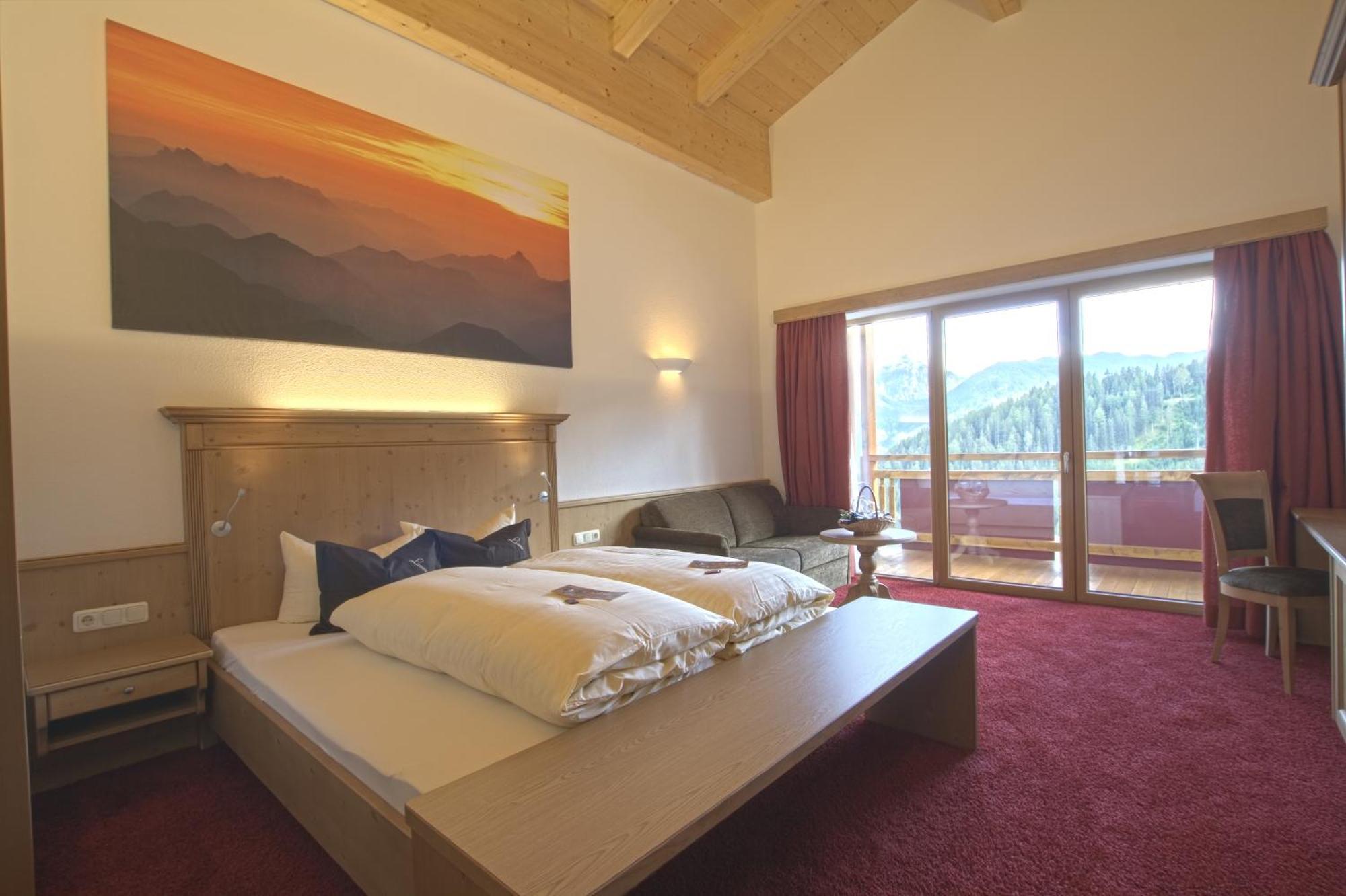 Garni Lawens Hotel