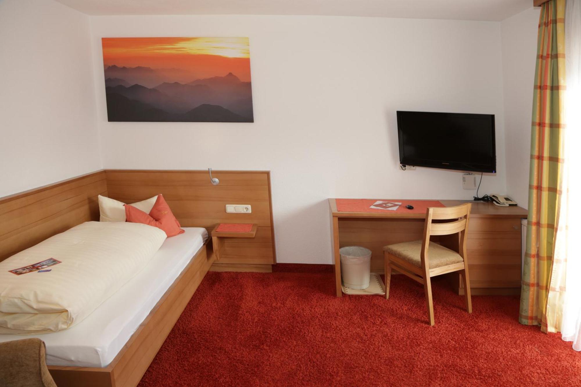 Garni Lawens 3* Serfaus