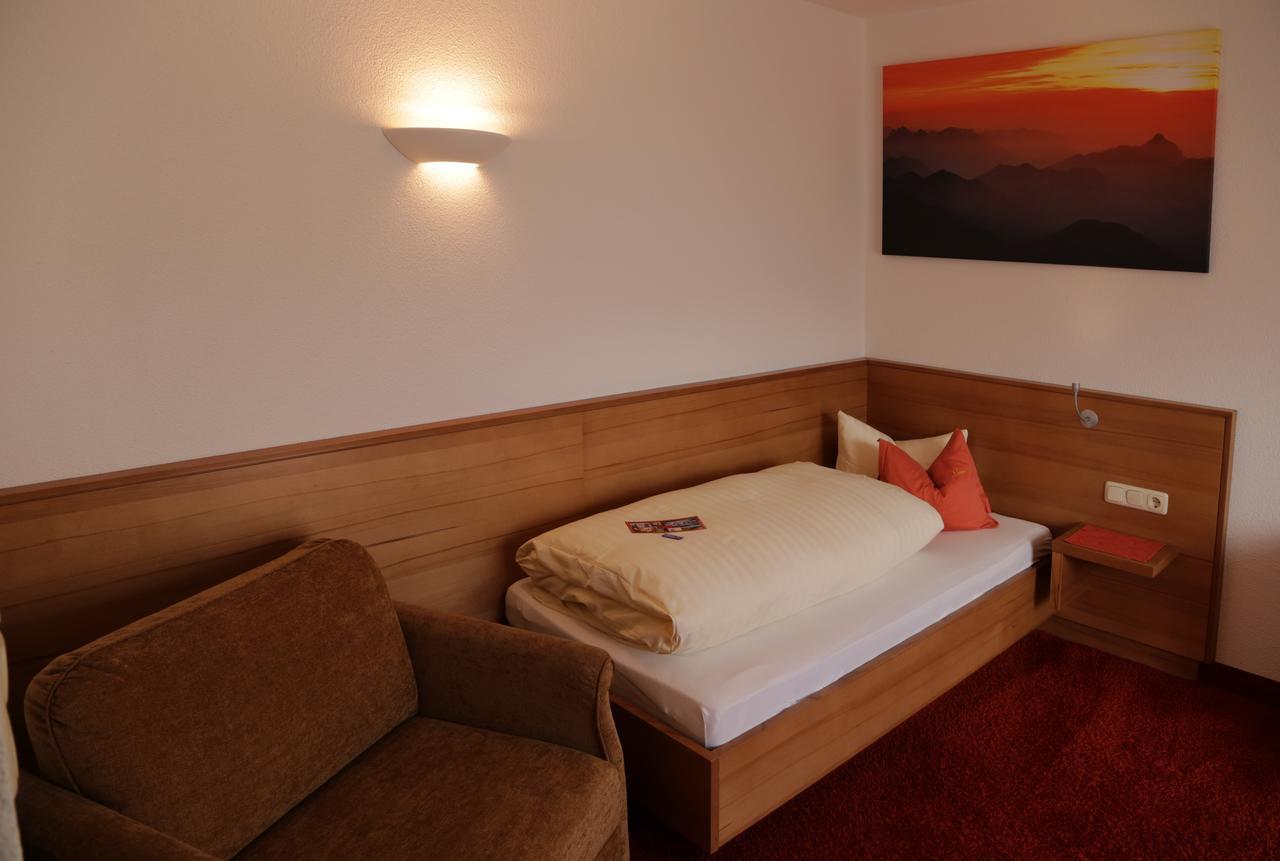Garni Lawens 3* Serfaus